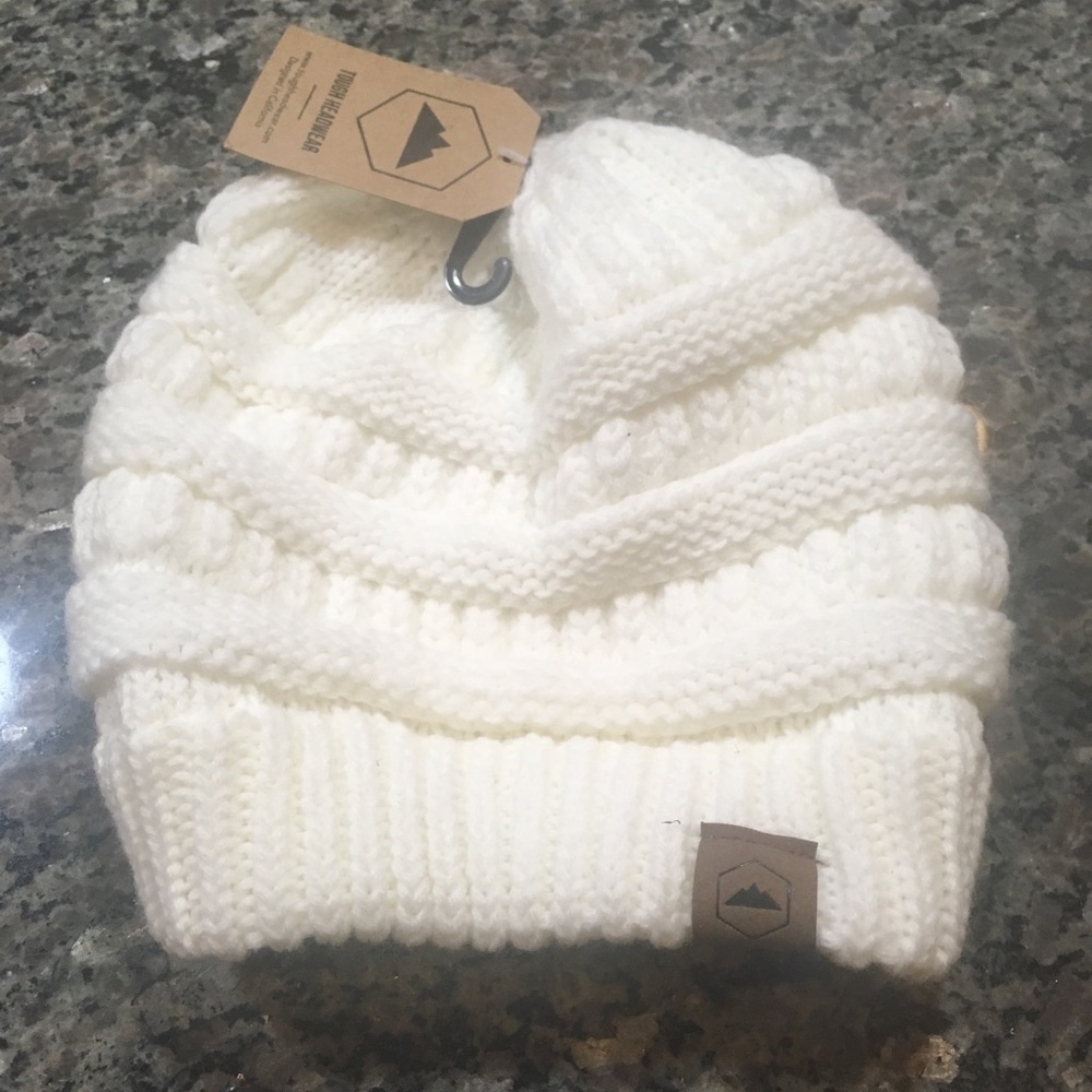 Off white beanie